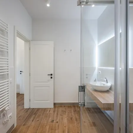 Apartamento Close To The Sea - Design With Ac In Center