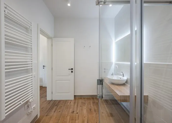 Lejlighed Close To The Sea - Design With Ac In Center